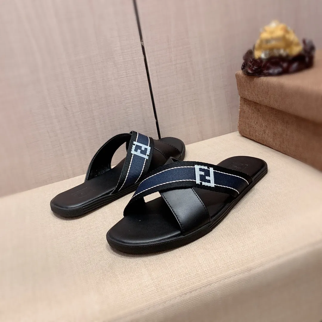 Slippers: New model: Factory price: 220💰💰🎩🎩🔥🔥《 Fendi FENDI* 》Series of slippers top purchasing agent 🔍🔍Men's 2022 counters are on sale simultaneously, original imported cowhide from Italy, exquisite workmanship,), sole: (super comfortable) original sole provided by the original factory, ⚠️ The exclusive double-layer movable molded bottom is super comfortable⚠️, the real thing is more beautiful🎬The real thing is more beautiful🔍🔍original order quality, you can enter and leave the counter at will, the correct size is 38-44, you can order 45. Long-term availability 266